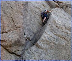 Leavenworth Rock Guides Intro to Lead Rock Climbing Course with the Northwest Mountain School